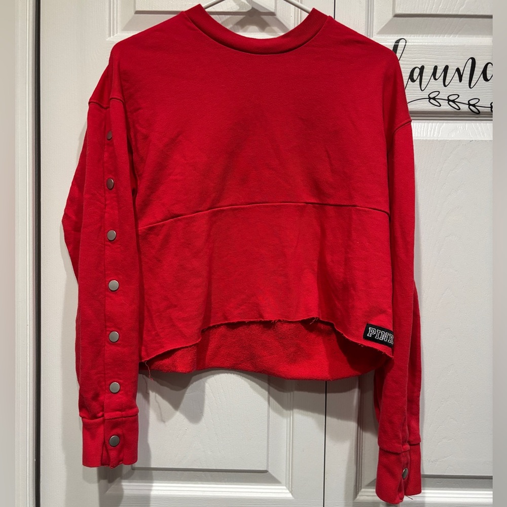 PINK Victoria's Secret Red Snap-Sleeve Cropped Long Sleeve Shirt S